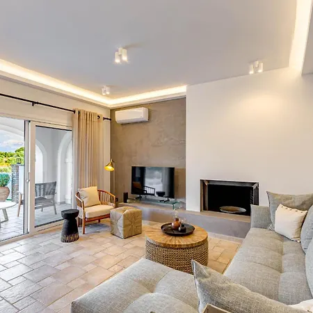 Agios Stefanos Bay - Dimitris Villa *