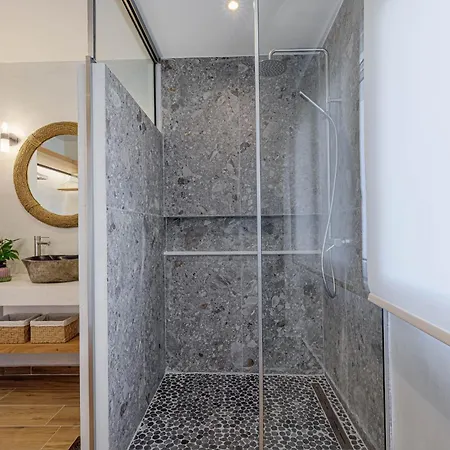 Agios Stefanos Bay - Dimitris Villa *