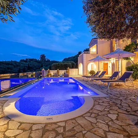 Villa Agios Stefanos Bay - Dimitris