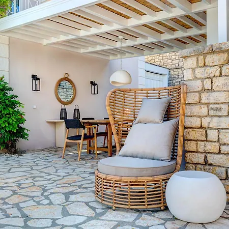 Agios Stefanos Bay - Dimitris Villa *